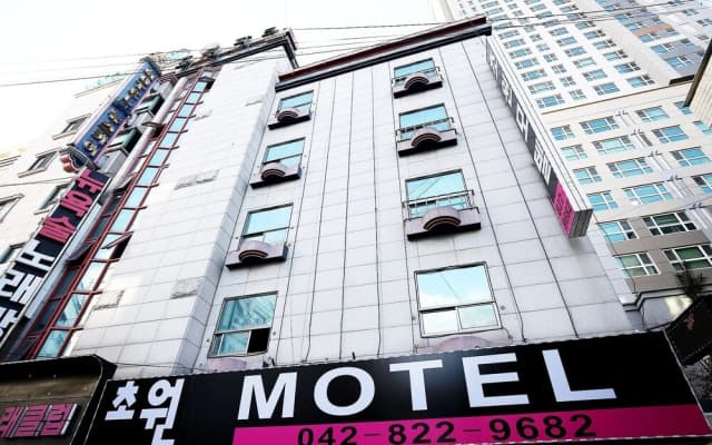 Daejeon Yuseong Chowon Motel