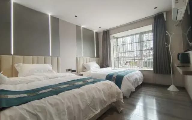 Star tide smart business Hotel