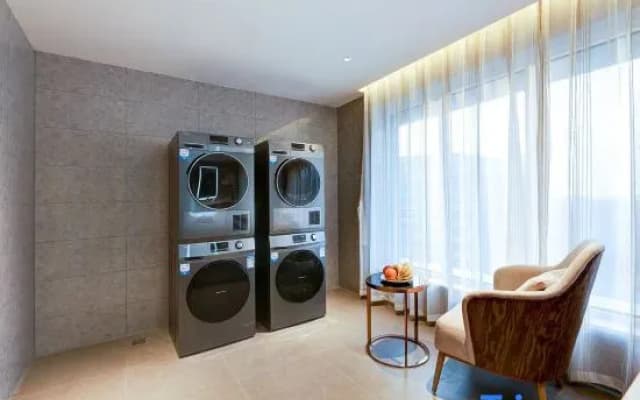 Vienna Hotel (Jinan Hanyu Jinguu Olympic sports Center Branch)