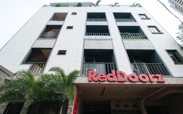 Canley Residential by RedDoorz
