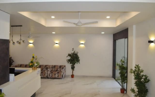 Hotel Anuradha Deluxe by OYO Rooms