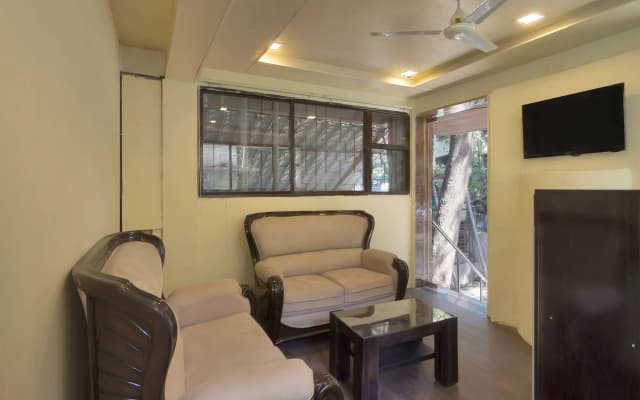 OYO 11545 Hotel Gargi executive