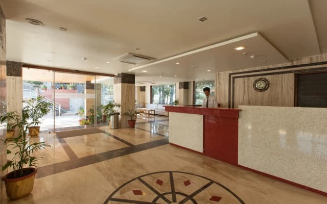 Sea Hawk Hill Resort - A Luxury Boutique Resort
