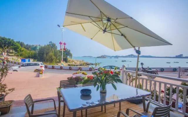 Weizhou Island Shihuaxuan Homestay (Mazu Temple)