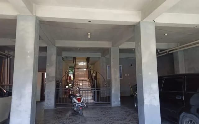 Hotel O Pondok Baruga 777 Near Sarewo Musik Studio Kendari