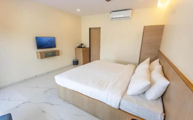 Pushp Vatika Resort & Lawns