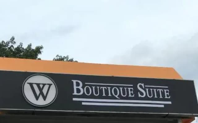 W boutique 10pax with family karaoke