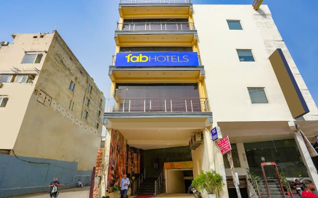 Fabhotel The Kiara