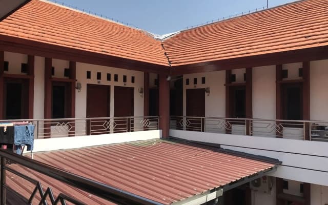 Spot On 1708 Homestay Anyelir Syariah