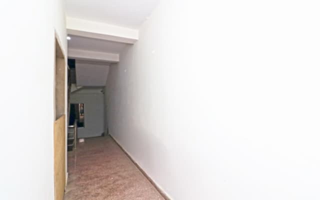 OYO 15749 Vrinda Residency