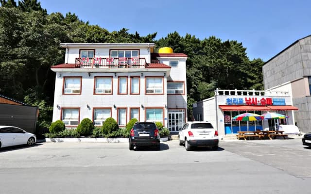 Cheonripo Condo