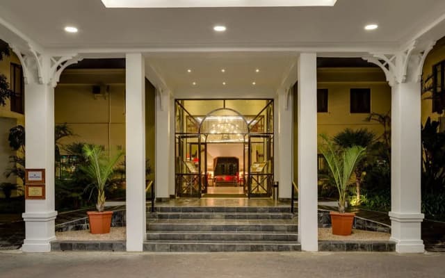 Protea Hotel by Marriott George King George