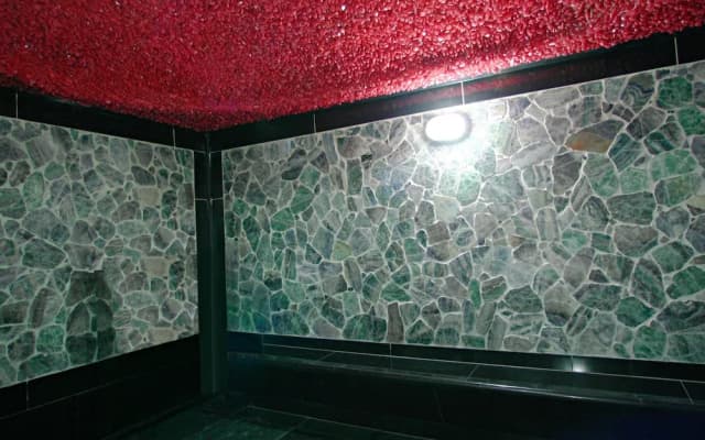 Gaya Hotel