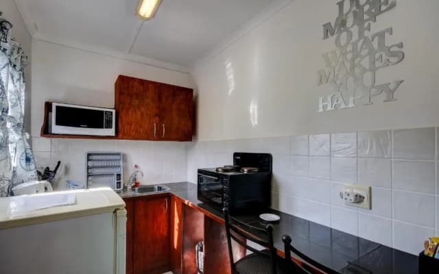 Khaya La Manzi Guest Lodge