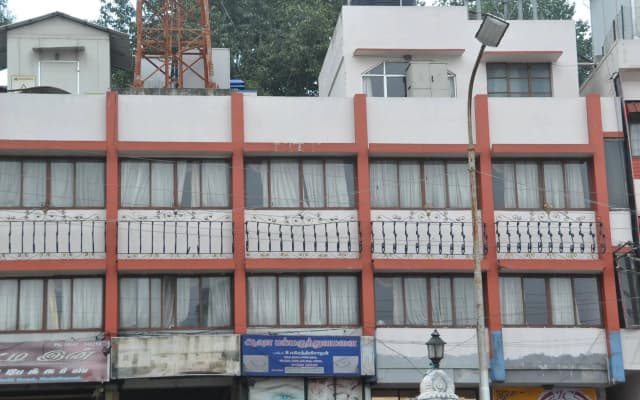 Hotel JC Grand Kodaikanal