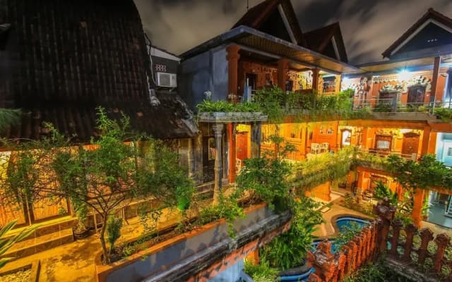 Hotel Lumbung Sari Legian