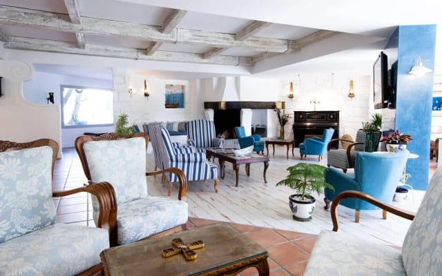 Flora Hotel Bodrum