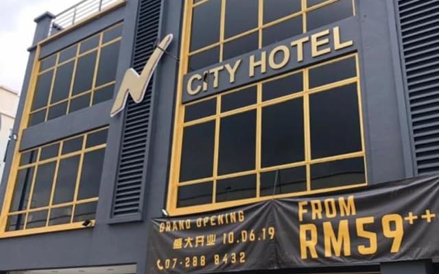 N City Hotel