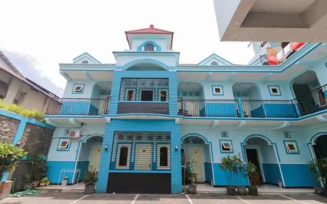 Hotel Asri