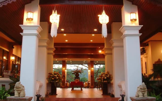 Siblanburi Resort