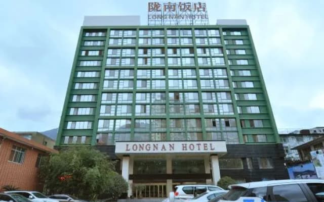 Longnan Hotel