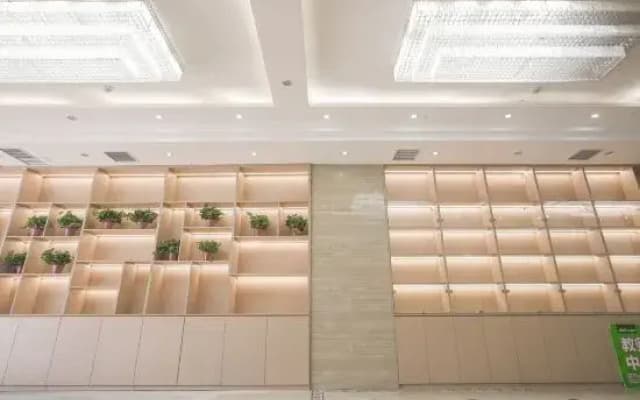 Liza Hotel
