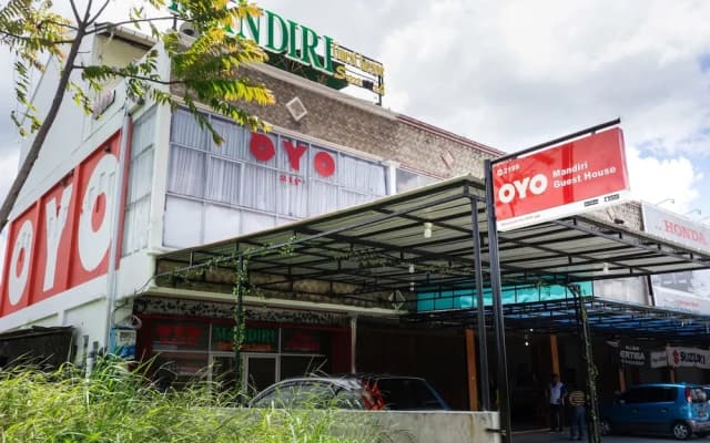 Hotel O Mandiri Guest House Syariah