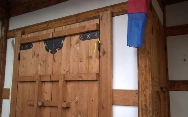 Deokindang & Su Guesthouse