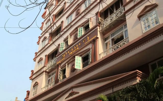 Princes Catba Hotel