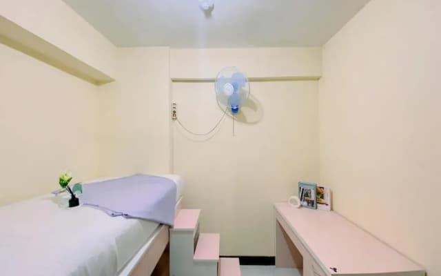 Comfort Living 2Br At Cinere Resort Apartment