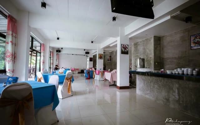 Pornsiri Hotel Sisaket