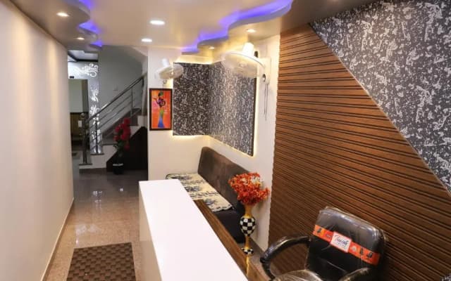 Hotel Sheeba