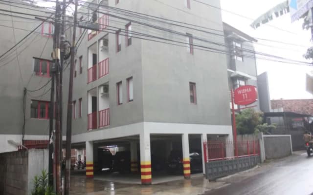 Wisma 11 Dago