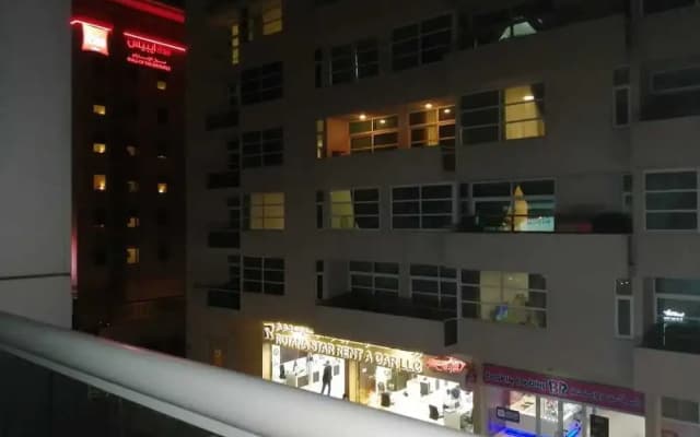 AlBarsha 1 Hostel By PHM