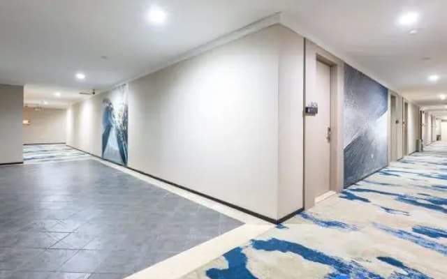 Muchen Hotel (Zhongshan Xiaolan Daxin Xindu Plaza)