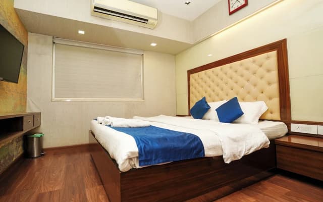 Zenith Homes - Powai Suites