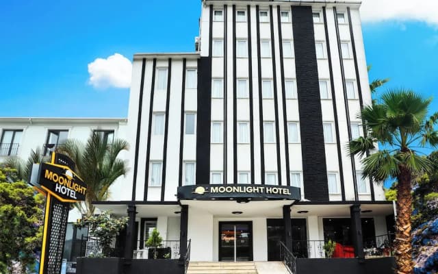 Yıldız Moonlight Hotel
