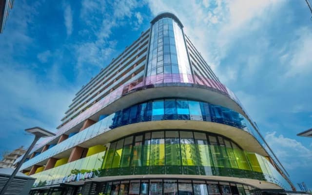 Sunshine Residence & Hotel