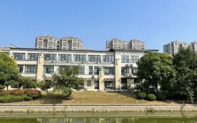 GELI Hotel (Xuzhou Olympic Sports Center)