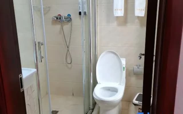 Zhenjiang Youjia Hotel