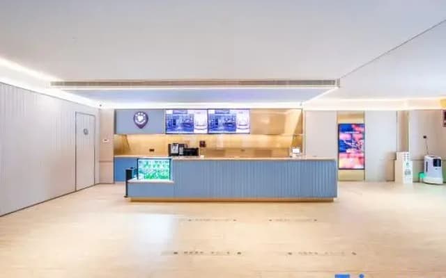 HanTing Hotel (Zhengzhou Huiji Wanda University Town North Subway Station)