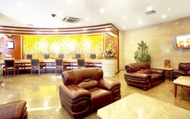 River Romance Hotel