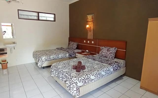 OYO 798 Yokima Beach Hotel