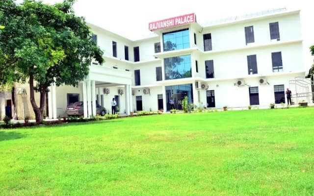 Rajvanshi Palace by Jassritha Hotels