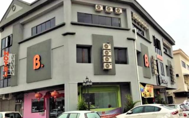 B+ Hotel