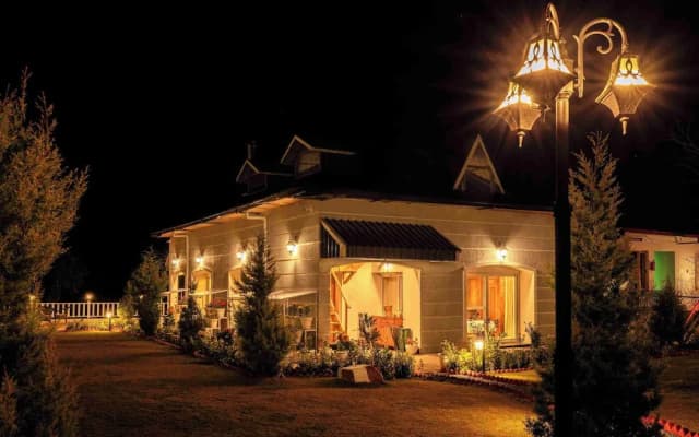 amã Stays & Trails Barefoot Bungalow, Dhanaulti