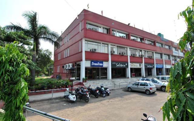 Hotel Solitaire Chandigarh