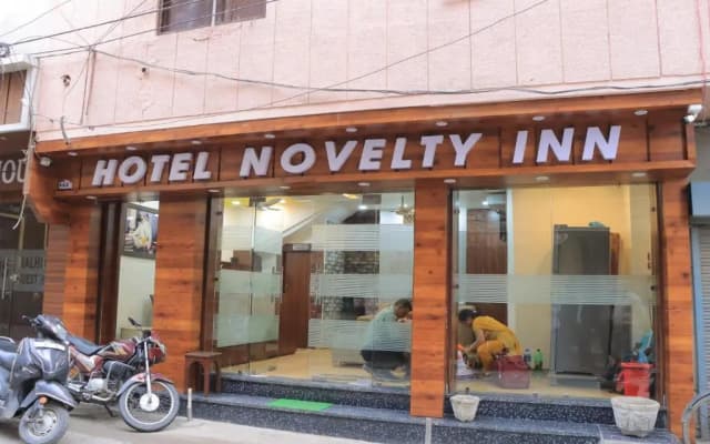 hotel novelty inn
