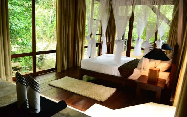 Clio Ella Resort