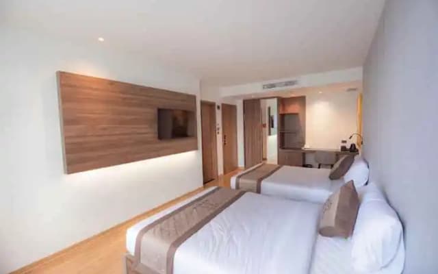 Meria Quy Nhon Hotel